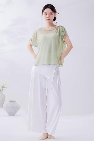 Green Short Sleeve Top And White Wide-Leg Pants Set image 4